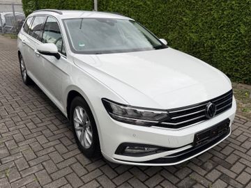 Volkswagen Passat Variant - 2