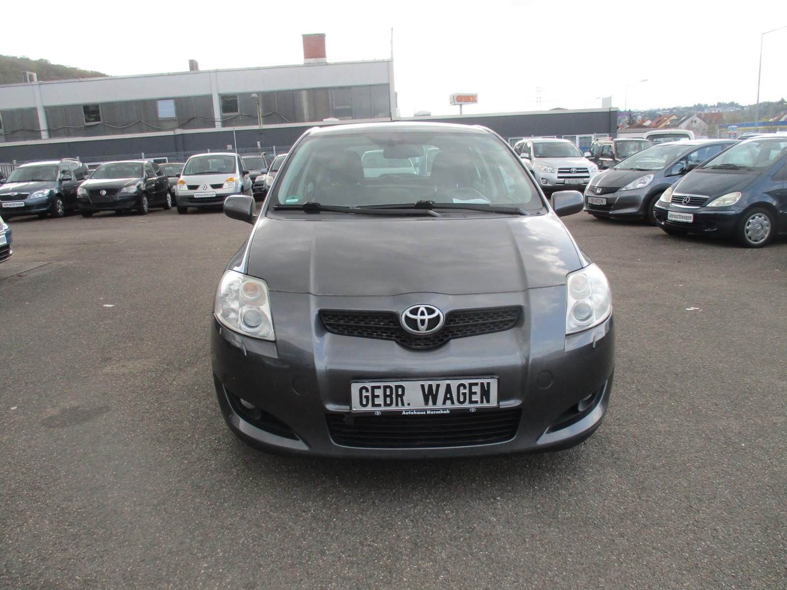 Toyota Auris Executive