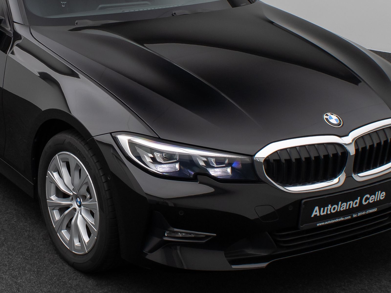 Fahrzeugabbildung BMW 320d GeschwindigReg DAB Kamera Alarm CockpitPlus