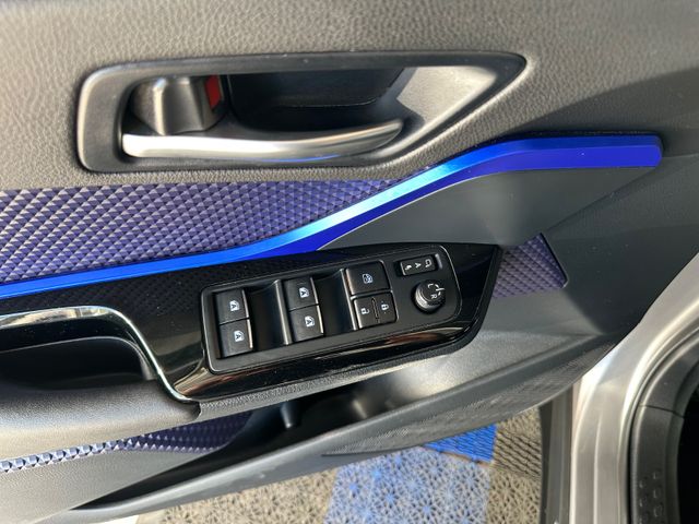 Toyota C-HR Hybrid Style
