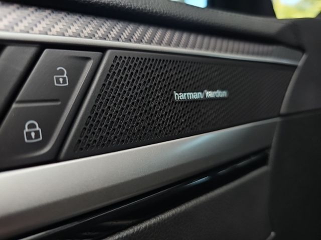 Fahrzeugabbildung Volkswagen Arteon Shooting Br. 2.0 TDI 4M DSG R-Line LEDER