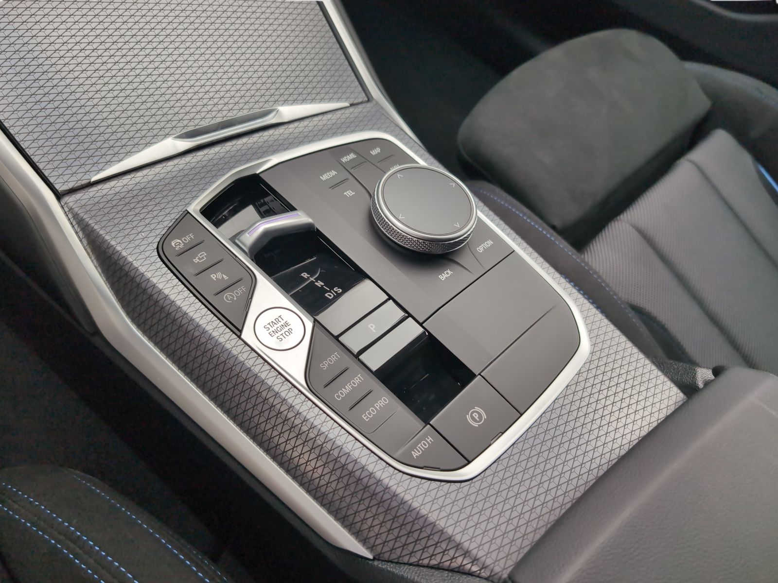 BMW 330 - Bild 14