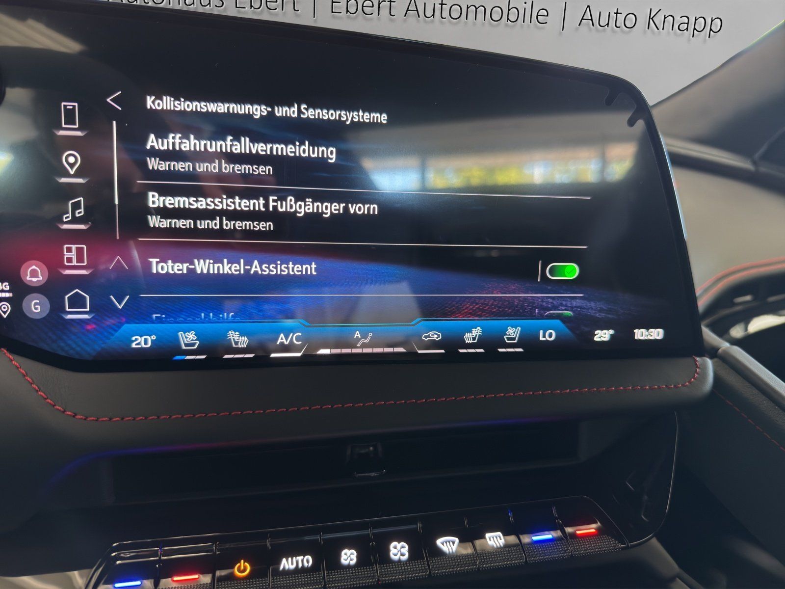 Fahrzeugabbildung Corvette C8 Cabrio 3LT MY2026 MAGNETIC/LIFT/BLACK