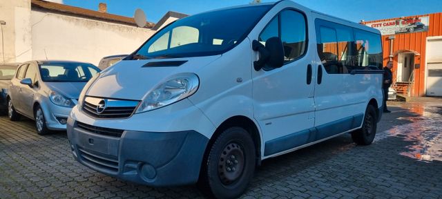 Opel Vivaro 2,0d *Behinderten/Rollstuhlumbau*1-Hand*