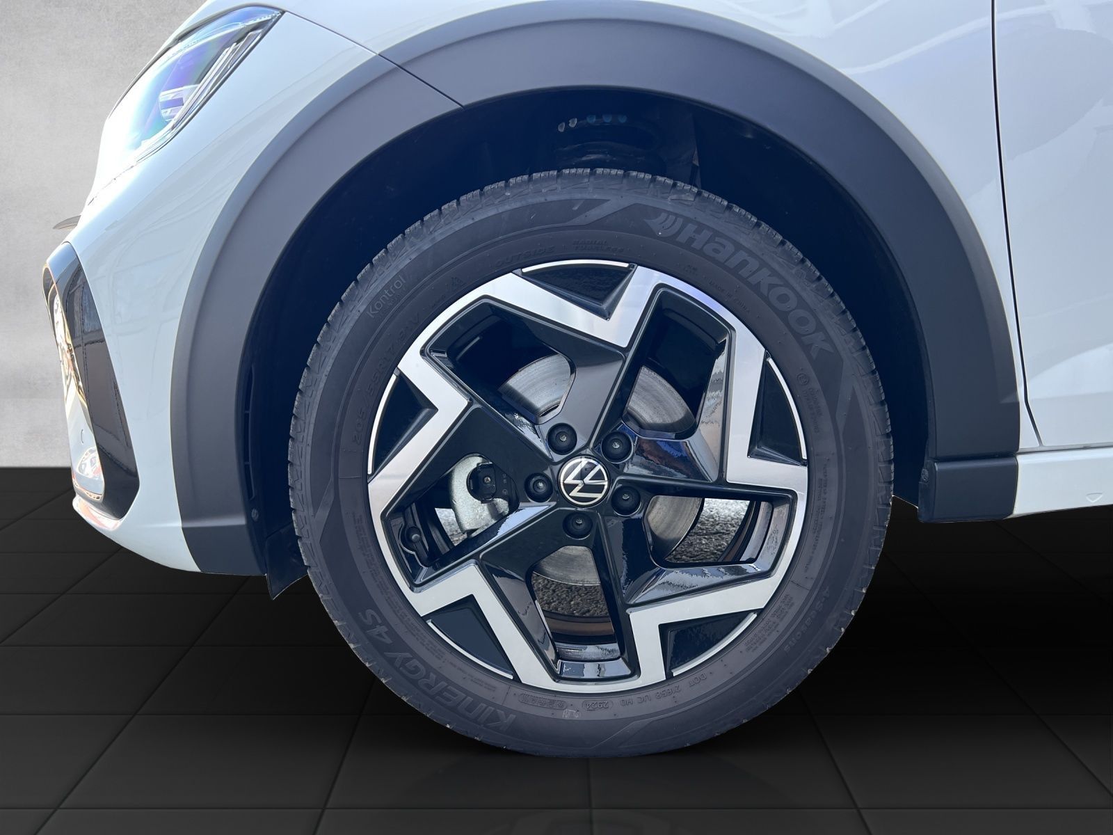 Taigo R-Line 1.5 TSI DSG AHK*Navi*Kamera