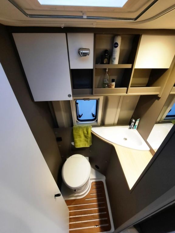 Fahrzeugabbildung LMC Innovan 600 Verfüg./Sparen Sie 20.799,- €