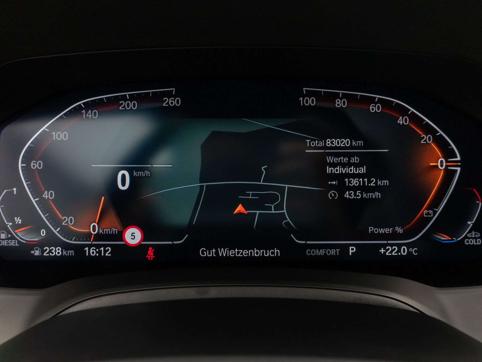 Fahrzeugabbildung BMW 318d DAB PDC Alarm Geschwindigkeitsreg Sport LED