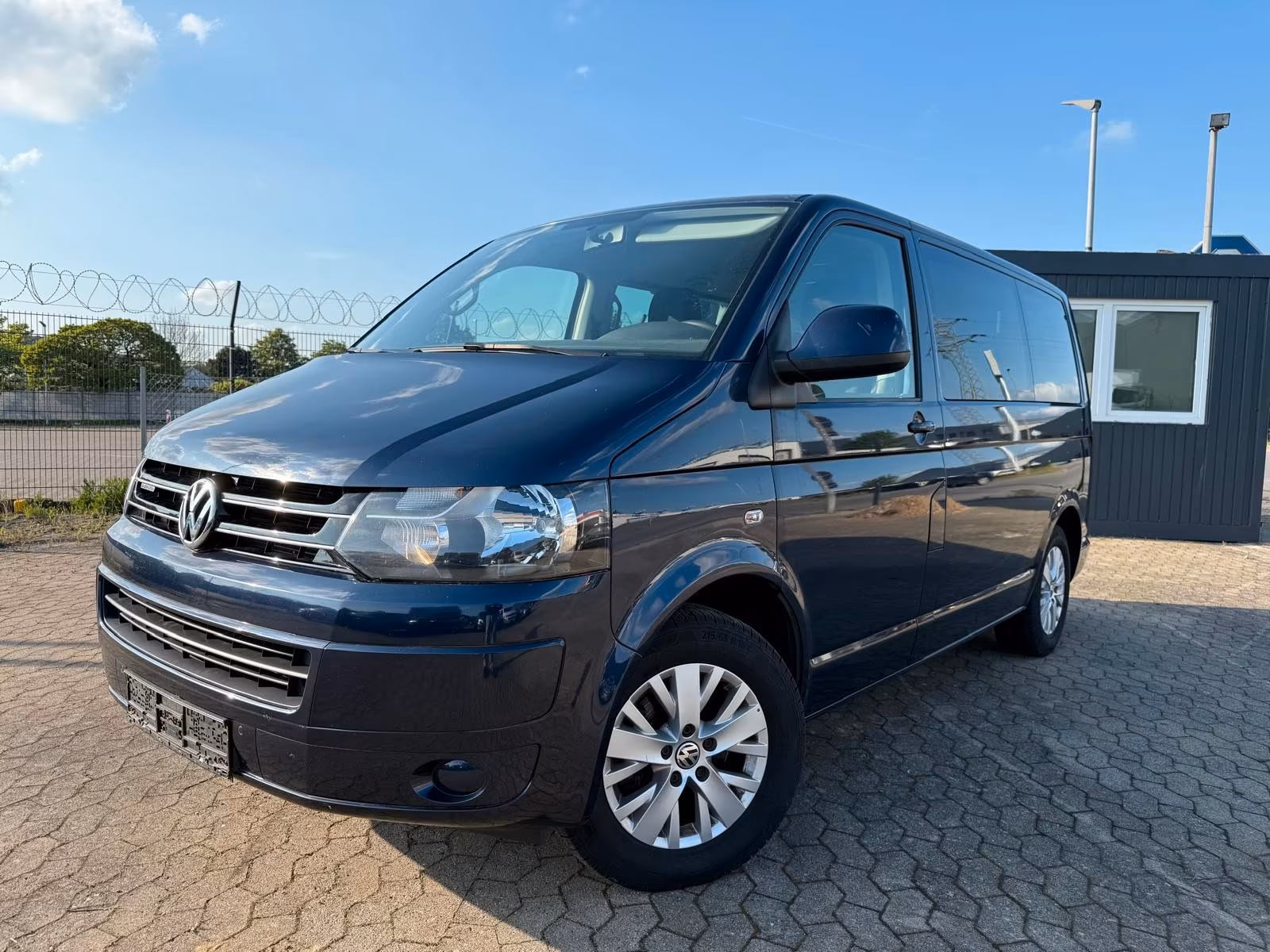 Volkswagen T5 Multivan COMFORTLINE/140PS/2.HAND/7.SITZER