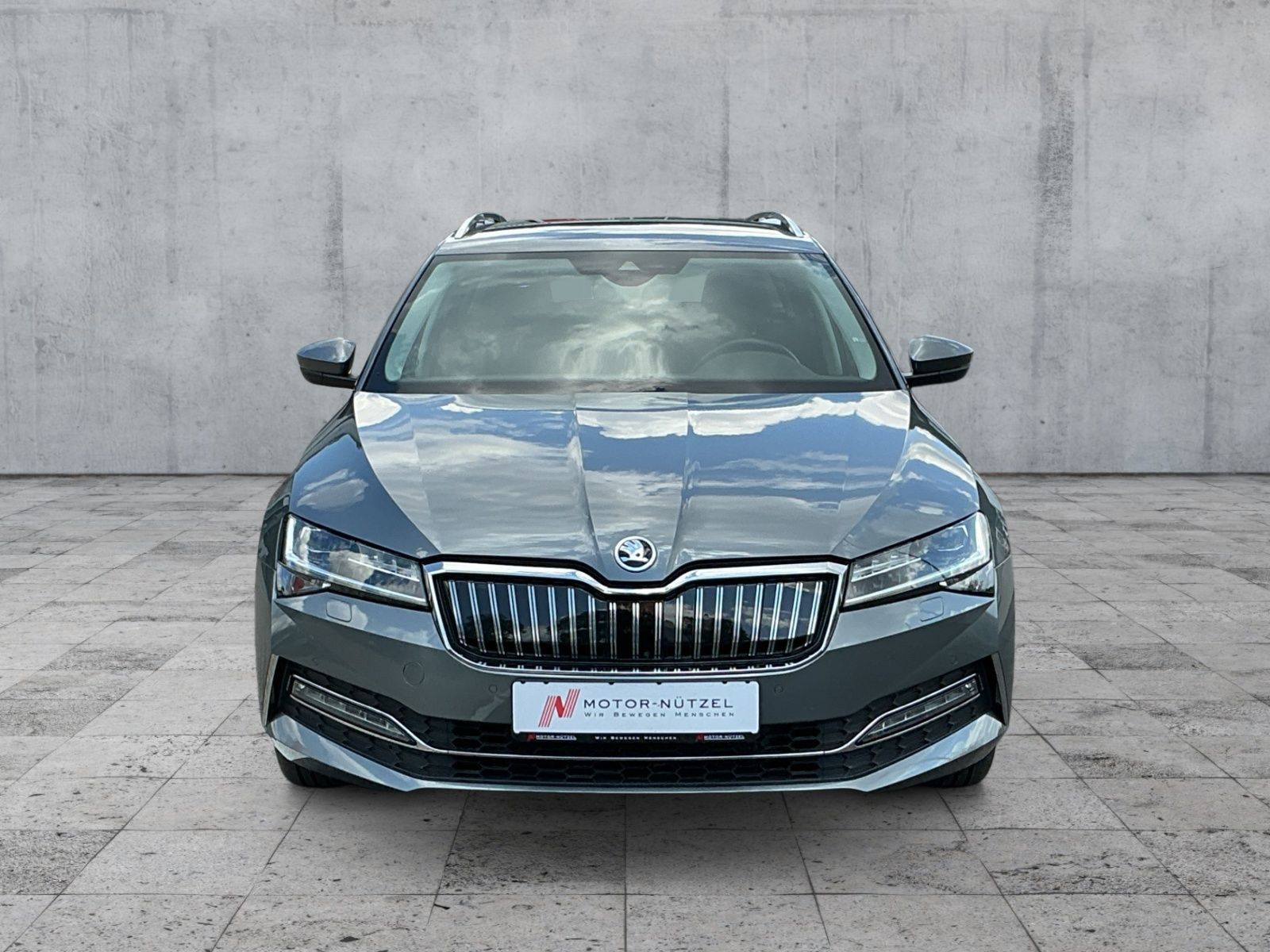 Skoda Superb - Bild 3