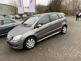 Mercedes-Benz Mercedes B200 Turbo - Mercedes-Benz B 200: Turbo
