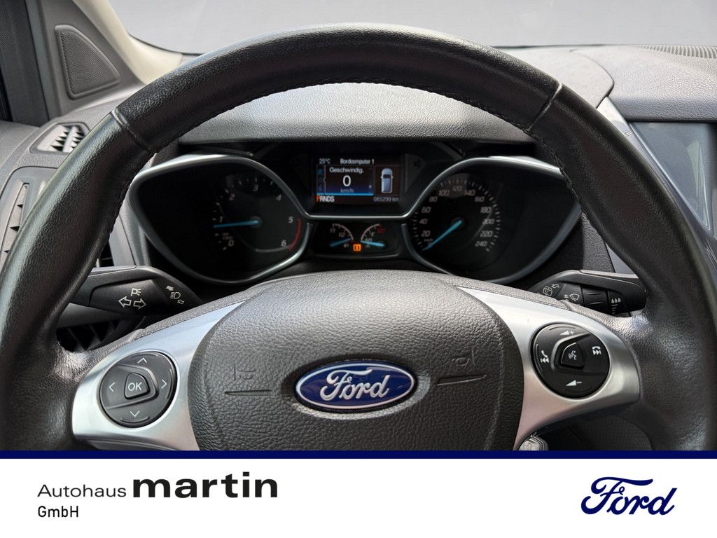 Fahrzeugabbildung Ford Grand Tourneo Connect 1.5 TDCi Titanium