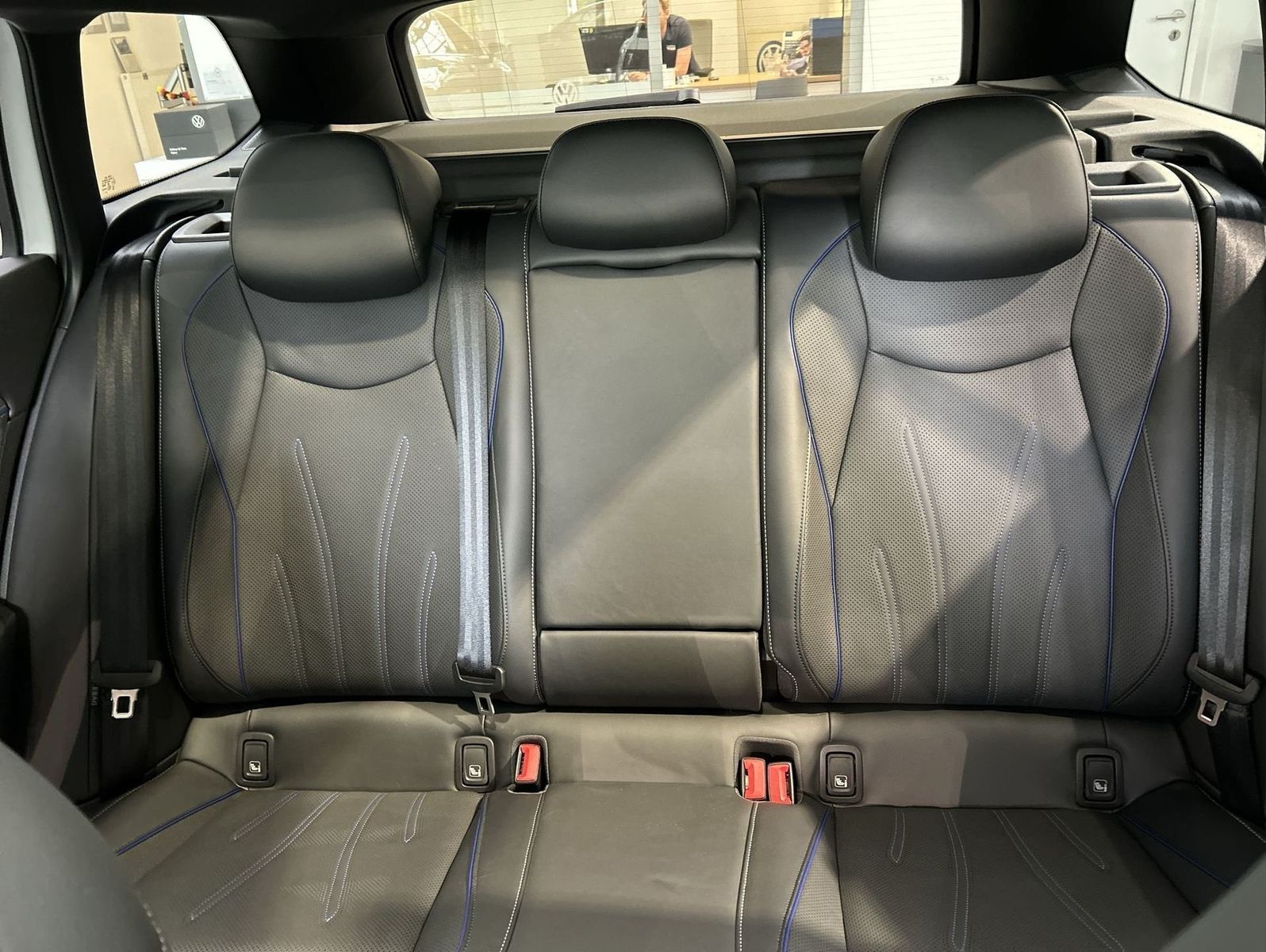 Volkswagen Passat - Bild 9