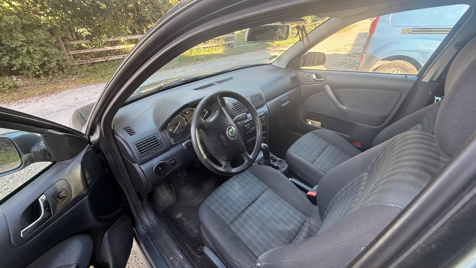 Skoda Octavia 2005 — photo 15
