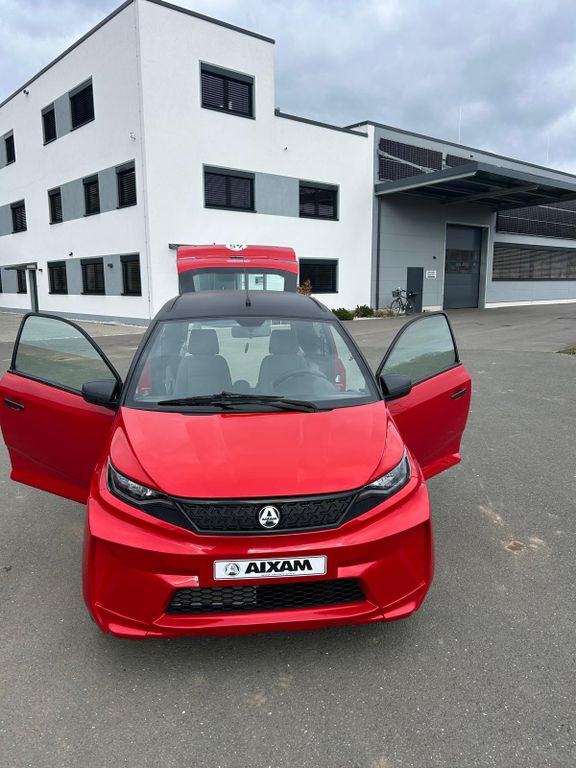 Image of Aixam Cross