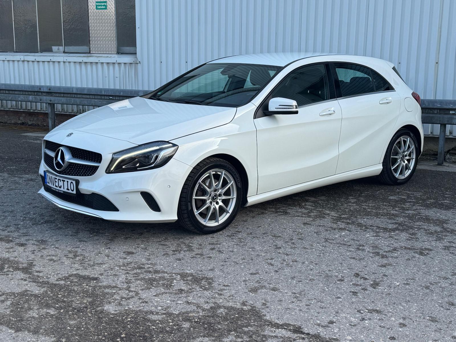 Mercedes-Benz A 180  *Automatik * LED * Leder * Kamera