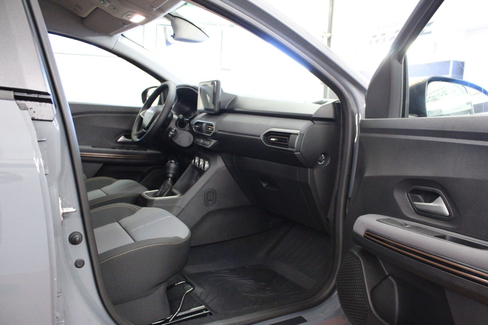 Fahrzeugabbildung Dacia Jogger Eco-G 100 Extreme+ 7-Sitzer
