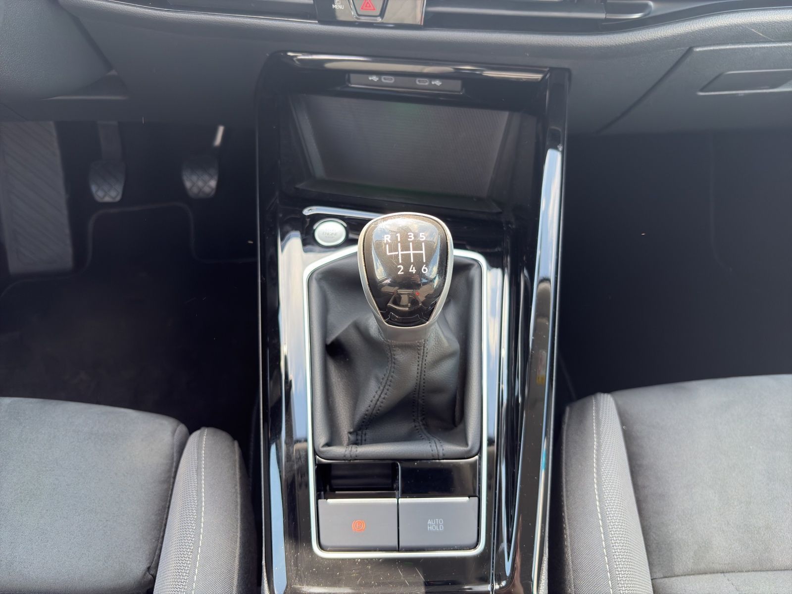 Volkswagen Golf - Bild 9