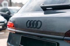 AUDI Q7 TDI / S LINE/ 22"/ ADVANCED/ PANO/ 7 SITZE AUDI Q7 TDI / S LINE/ 22"/ ADVANCED/ PANO/ 7 SITZE