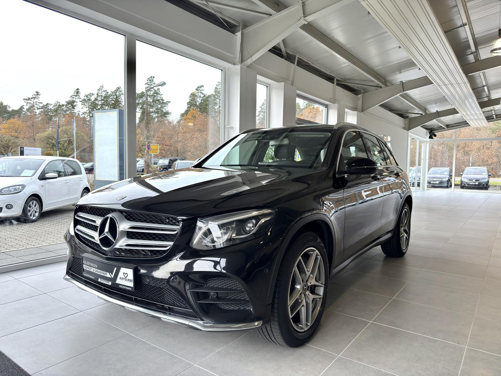 Mercedes-Benz GLC 250 4Matic AMG Line LED*RFK*2HAND