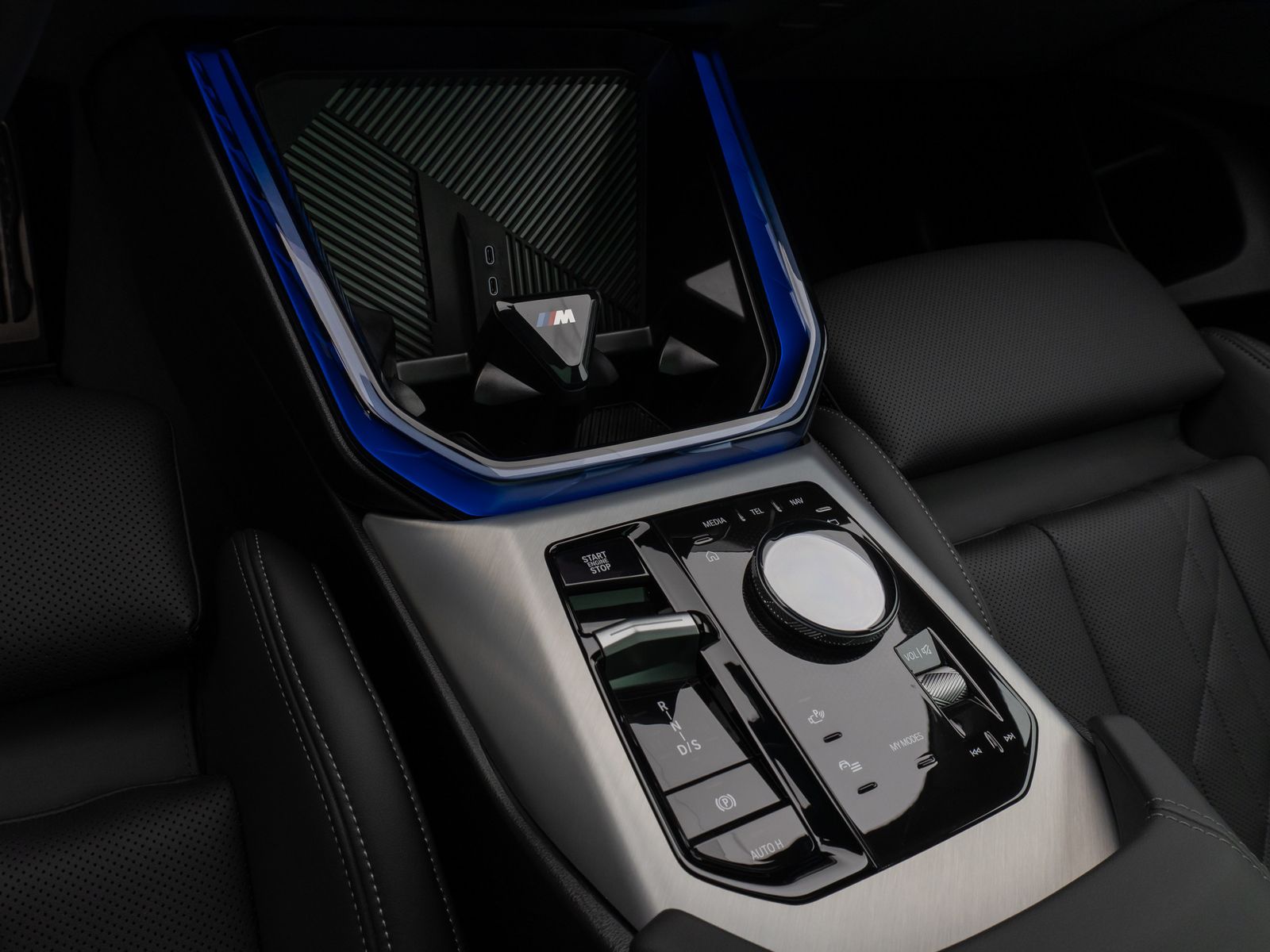 Fahrzeugabbildung BMW X3 M50 Panorama 360°HUD DAB H/K Komfort Alarm