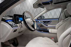 S 580 Maybach PROD 2025 BLACK/BEIGE 4D VIP EBODY