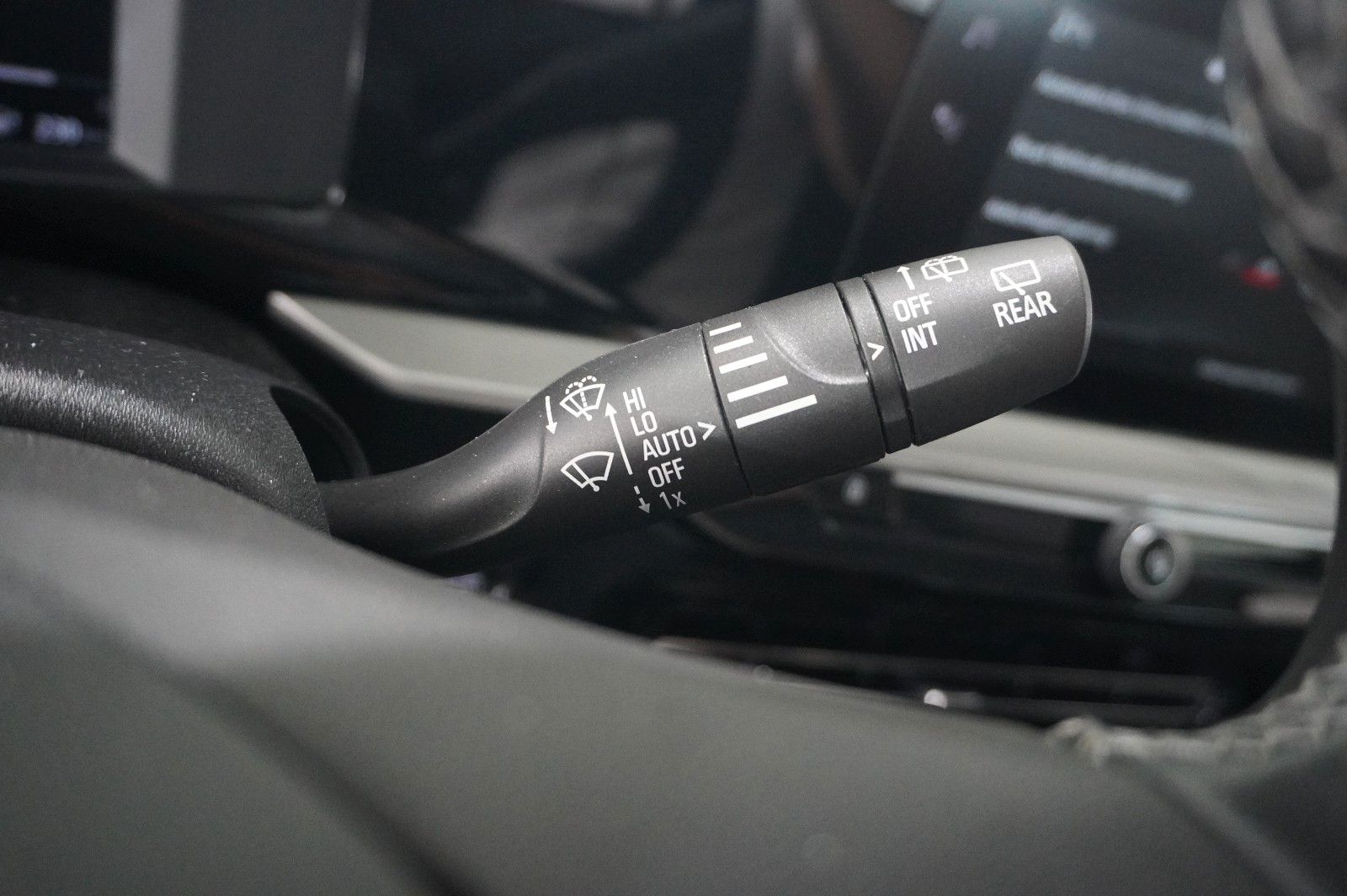 Fahrzeugabbildung Opel Mokka-e ELEGANCE 3-PHASIG NAVI/LED/KAMERA/SPORT