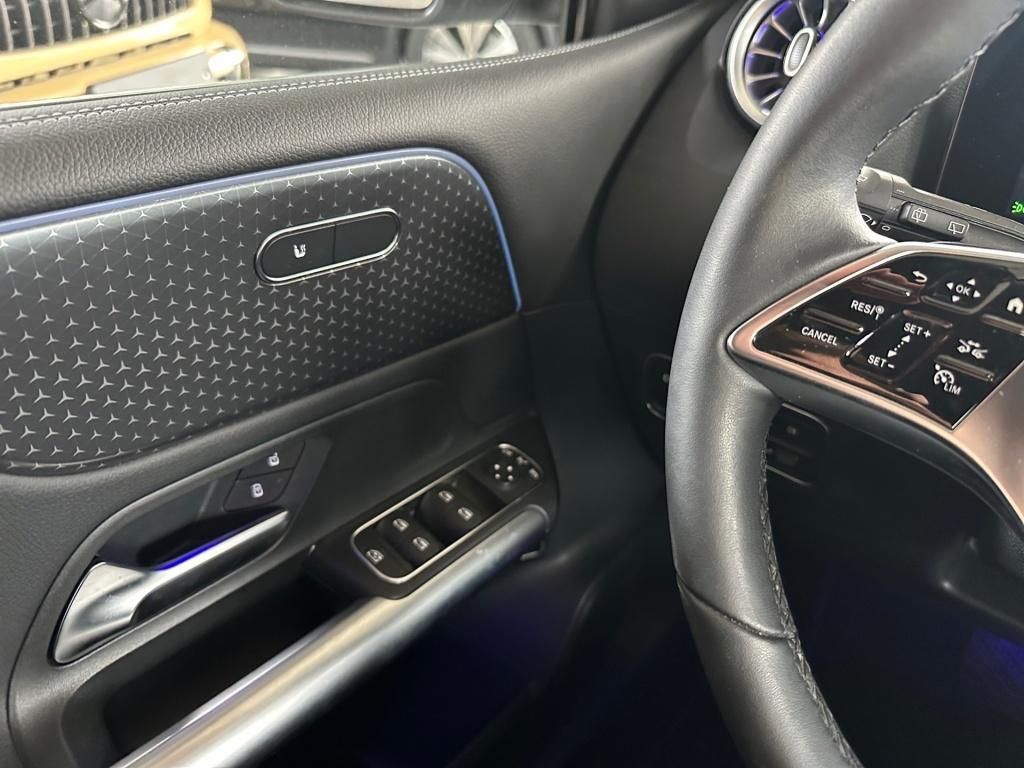 Fahrzeugabbildung Mercedes-Benz B 200 Progressive Navi LED Keyless SHZ Ambiente