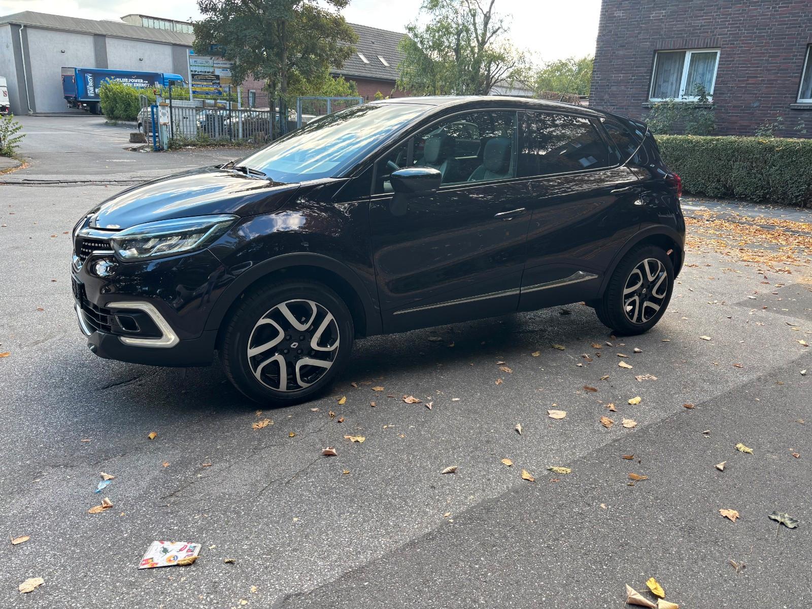 Renault Captur ENERGY TCe 120 Initiale Paris*Leder*Navi*