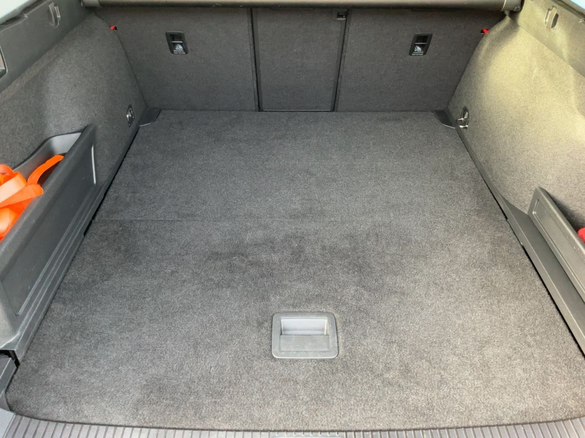 Volkswagen Passat Variant - Bild 14