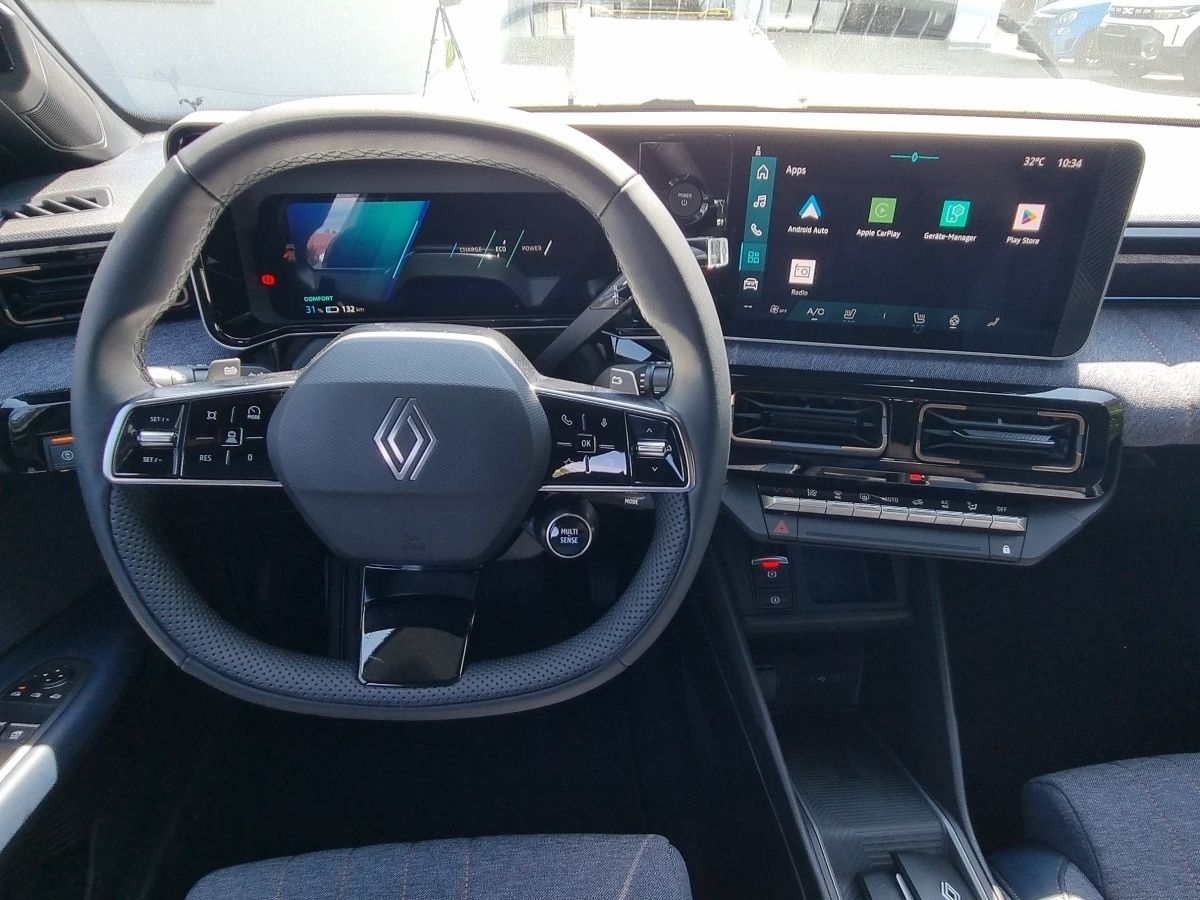 Fahrzeugabbildung Renault R 4 E-Tech Techno "plein sud" 150 Comfort Range