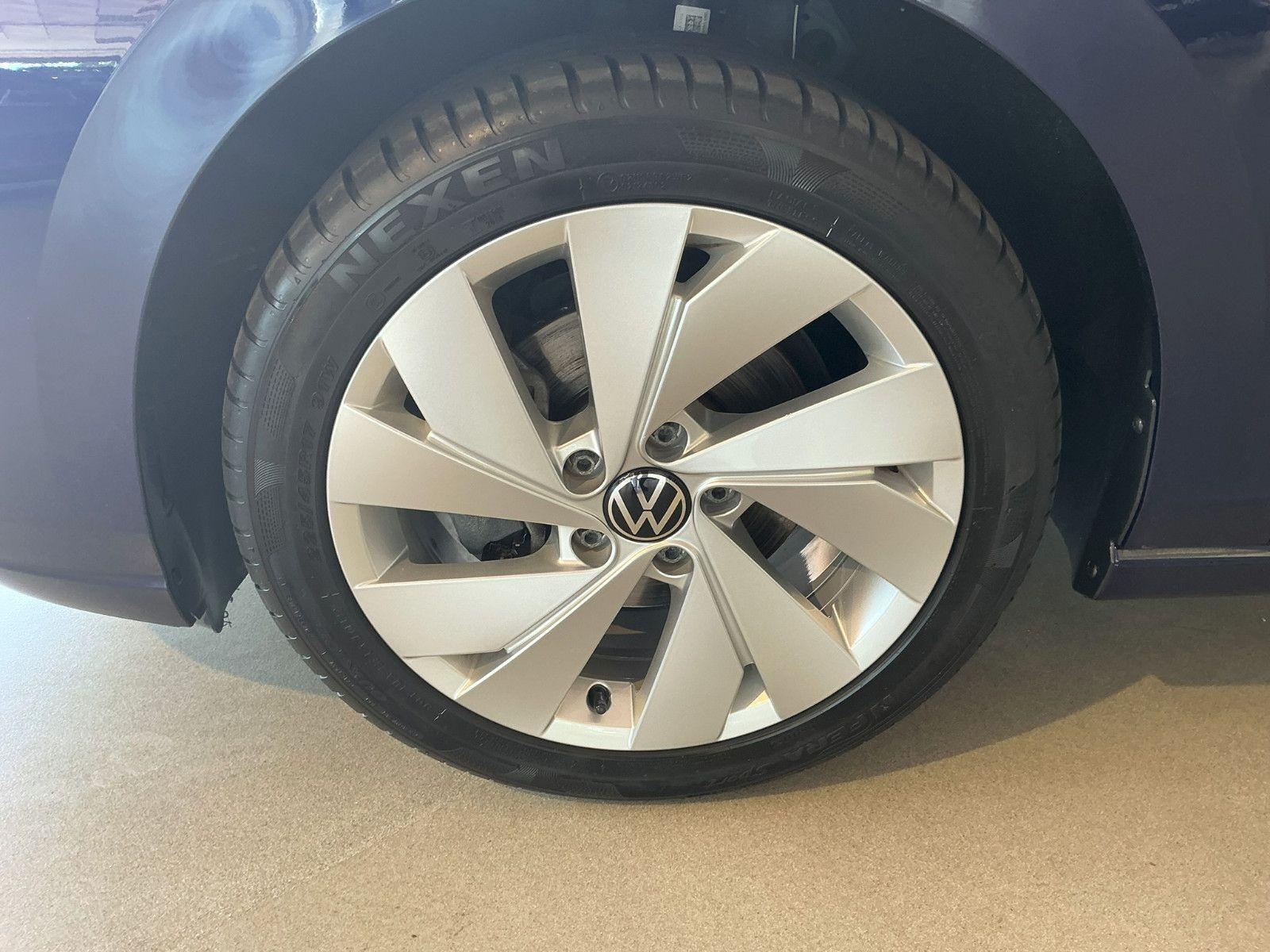Volkswagen Golf VIII 1.5 TSI Style | Navi | ACC | Sitzhzg