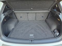VW Tiguan Highline 4Motion 2,0TDI R-Line Standheizu