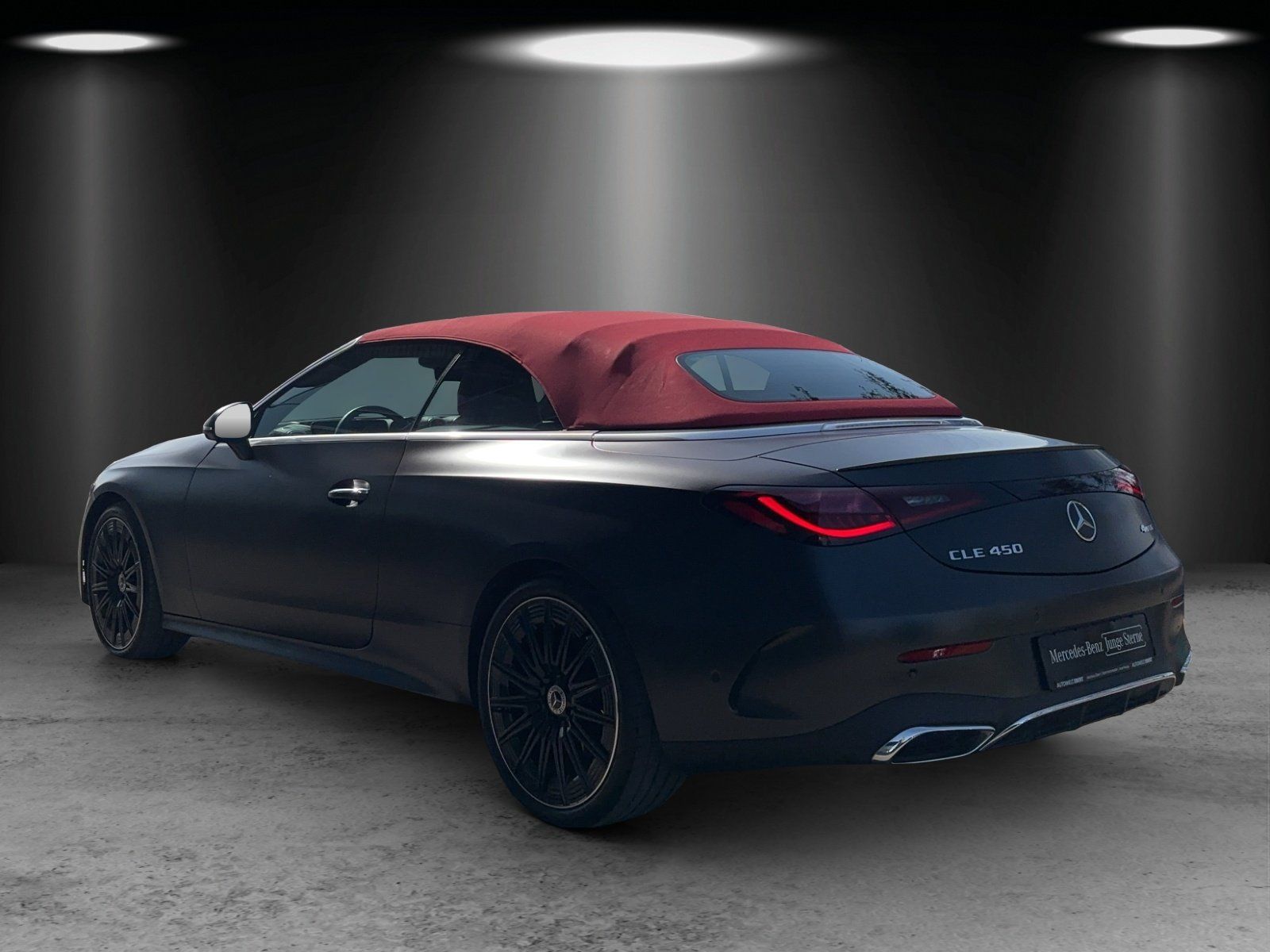 Fahrzeugabbildung Mercedes-Benz CLE 450 Cab AMG Prem+ MAGNO Standhzg AHK Sitzkli