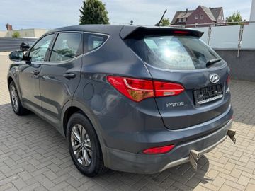 Hyundai SANTA FE - 8