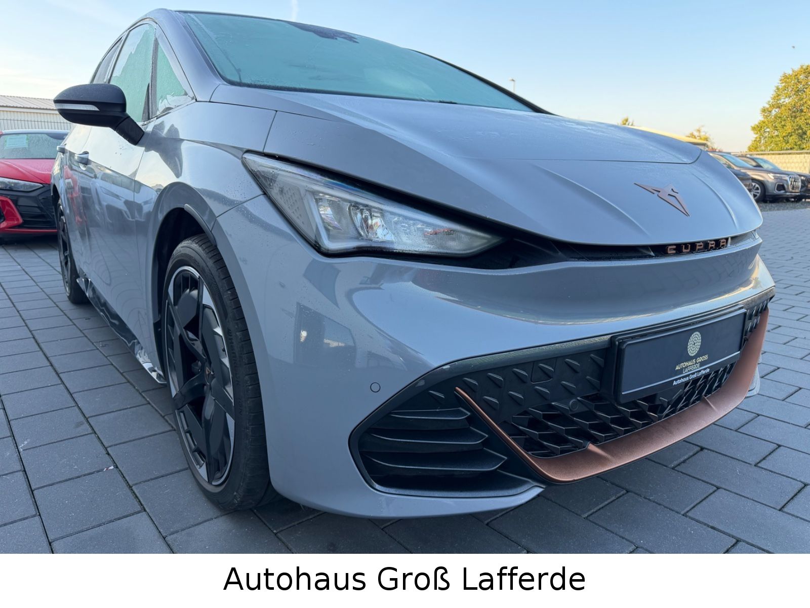 Cupra Born 170 kW 77 kWh 360 Kam Navi imagem 3