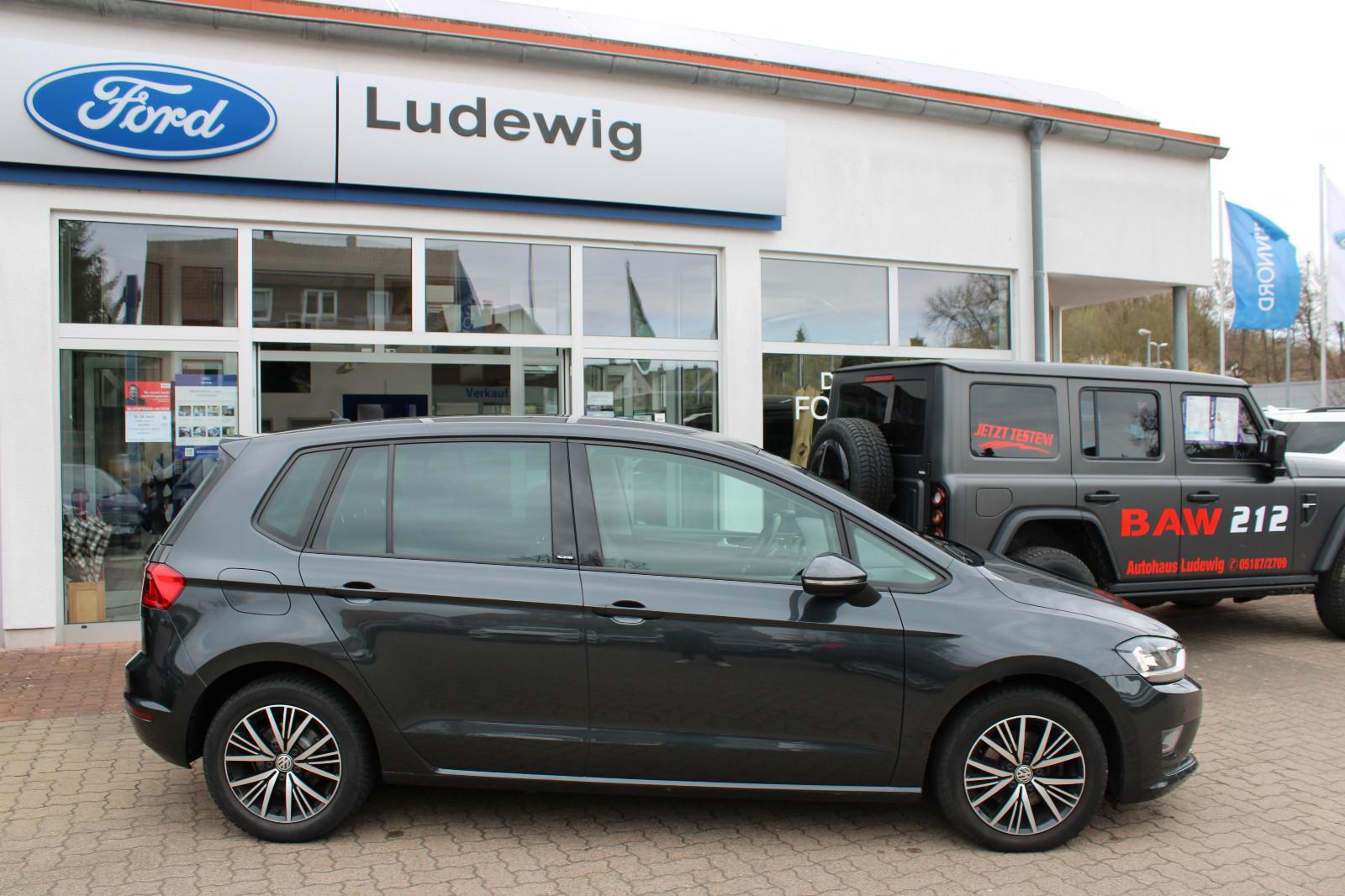 Volkswagen Golf Sportsvan VII Allstar Standheizung Xenon