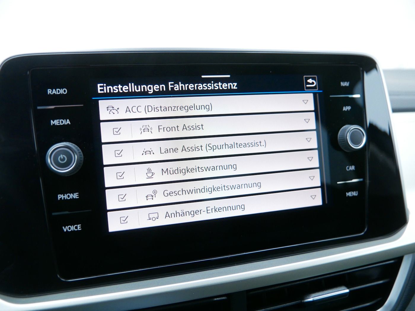 Fahrzeugabbildung Volkswagen T-Roc 1.0 TSI MOVE NEU37T AHK LED Kamera SHZ+LHZ