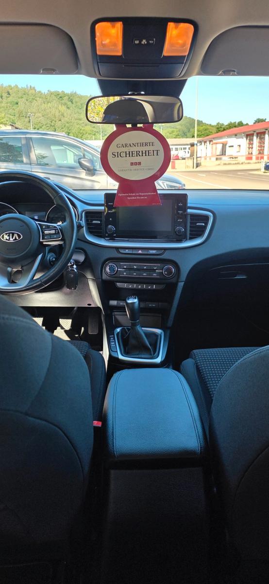 Kia ANDERE Ceed Sportswagon Edition 7