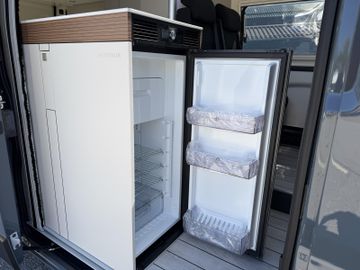 Westfalia Columbus 600 E 140 PS SOLAR LED Markise ACC