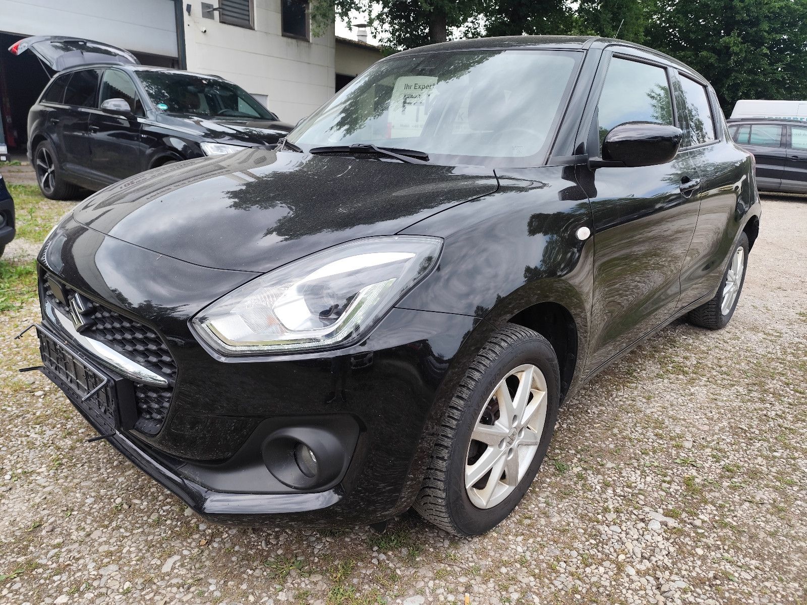 SUZUKI Swift
