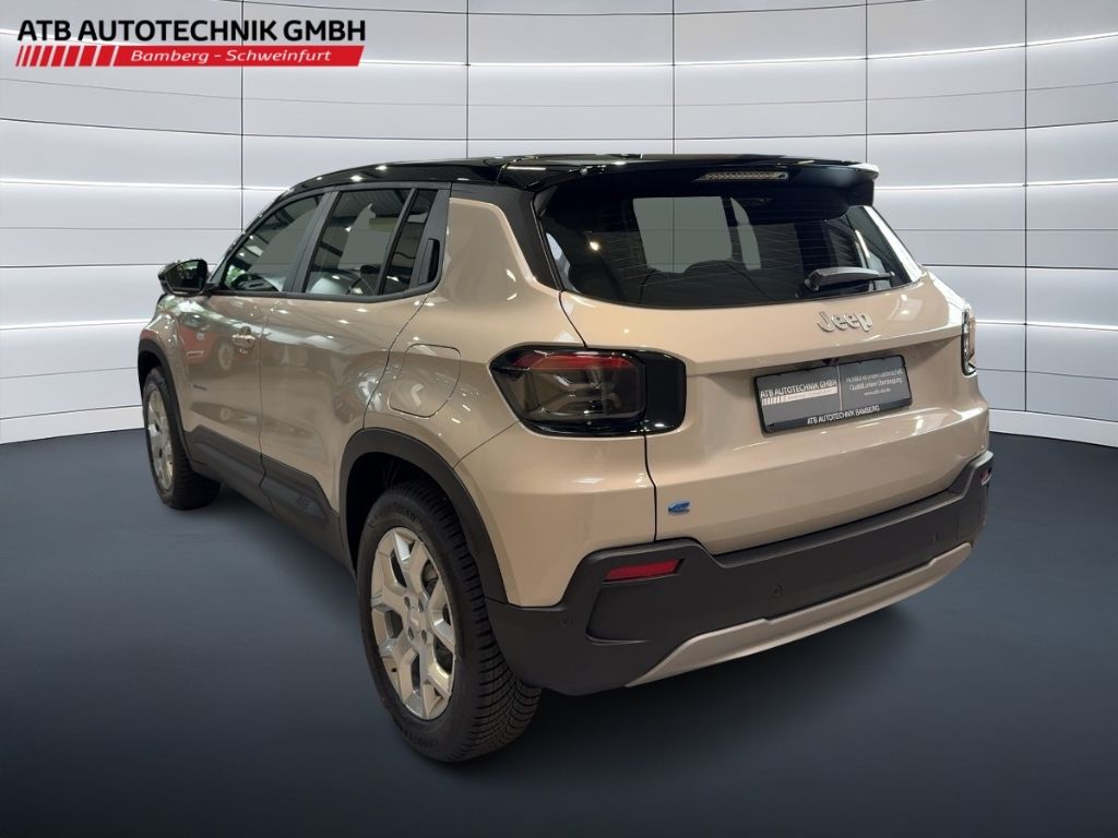 Fahrzeugabbildung Jeep Avenger Altitude Electric NAVI ALLWETTER WINTER