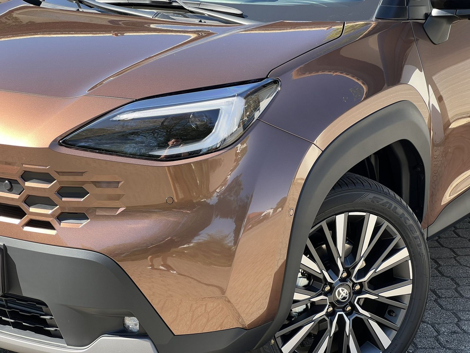 Toyota Yaris Cross Hybrid FWD Lounge Premium-P. *Neues  imagem 2