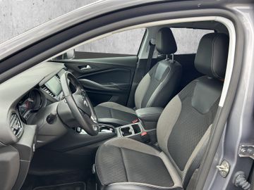 Opel Grandland 1.6 Turbo INNOVATION 360° LED AHK SHZ