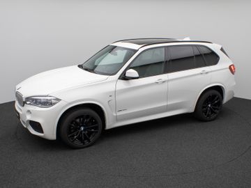Fahrzeugabbildung BMW X5 xD40d M Sport Kamera Panorama HUD DAB H/K AHK