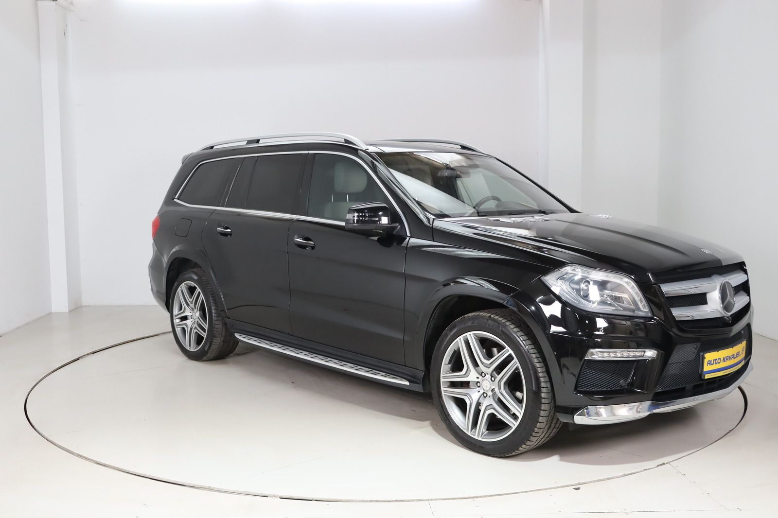Fahrzeugabbildung Mercedes-Benz GL 350 d 4Matic DIS FOND Desingno Pano * 7. Sitz