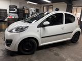 Peugeot 107 Active Klima 4-5 türig AUTOMATIK - Peugeot 107: Automatik