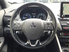 Fahrzeugabbildung Eclipse Cross Plus Select Black Hybrid 4WD