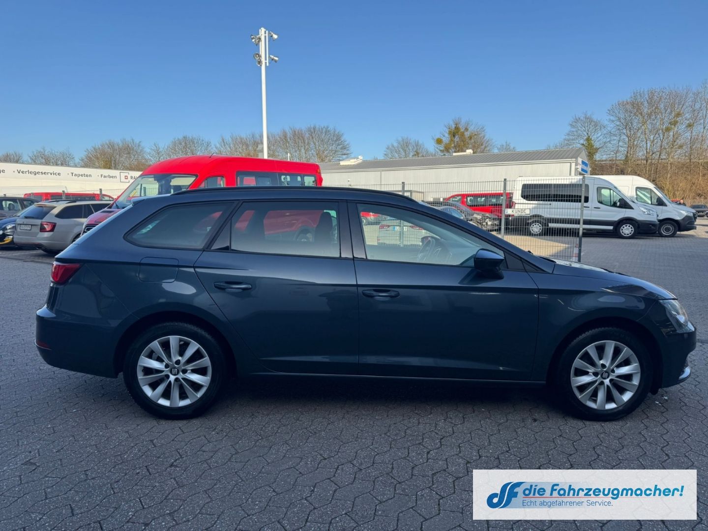 Fahrzeugabbildung SEAT Leon ST Style Navi Apple CarPlay Android *EXPORT