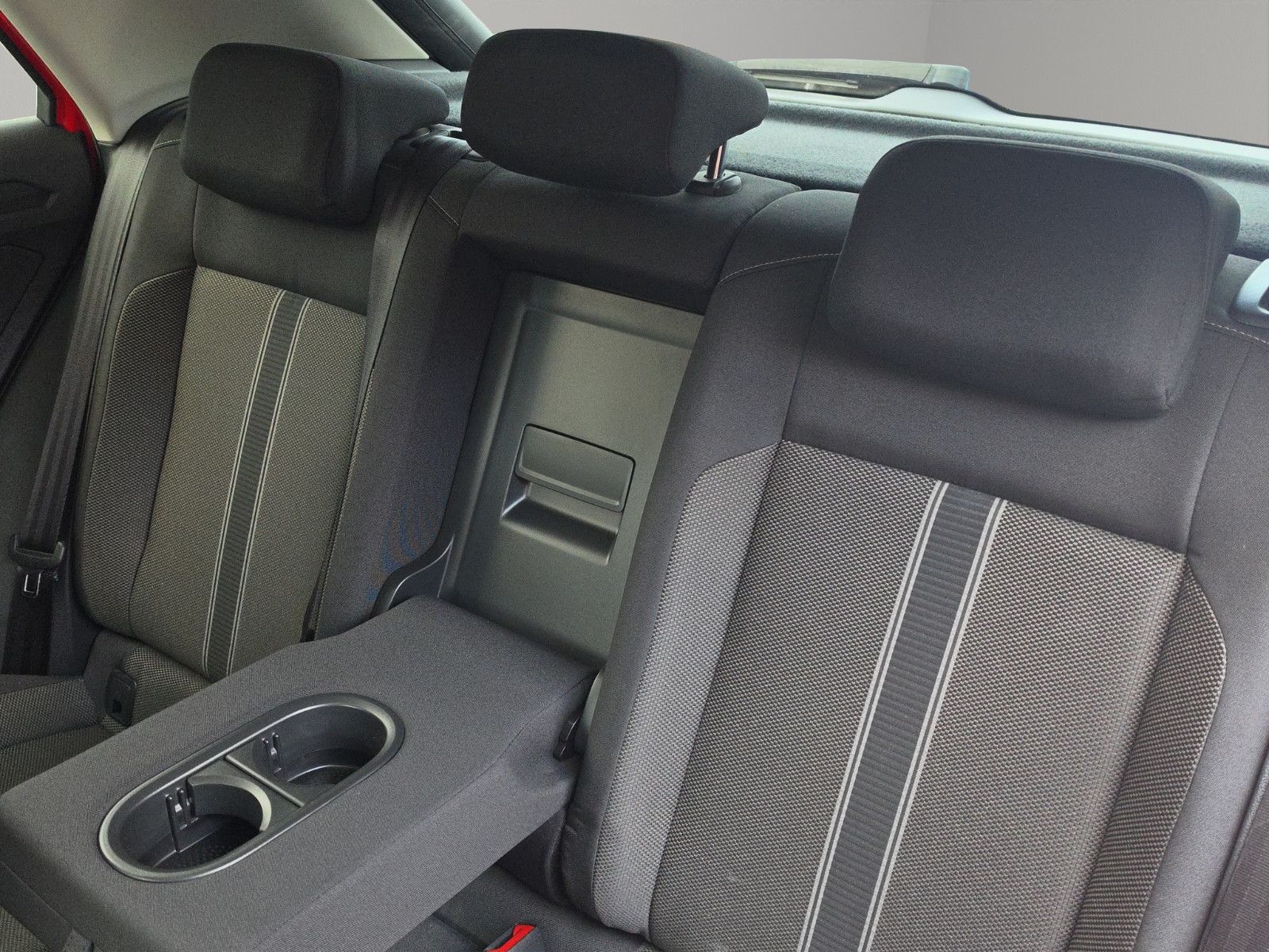 Fahrzeugabbildung Volkswagen T-Roc Style