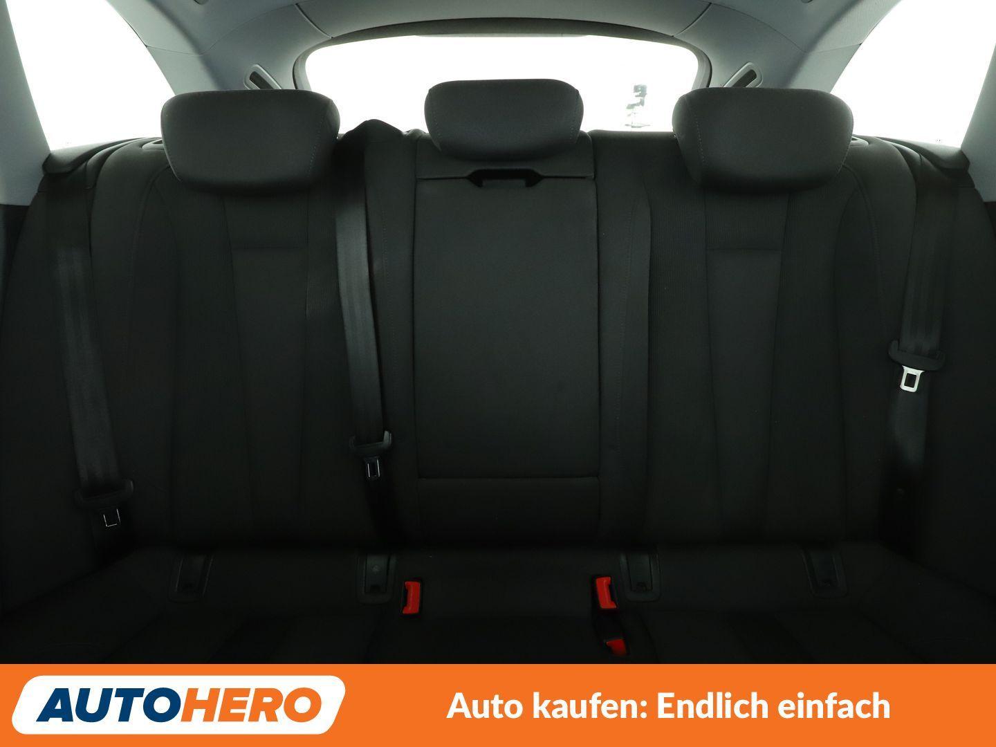 Audi A4 35 TDI Sport Aut.*NAV*LED*TEMPO*PDC*SHZ*AHK*